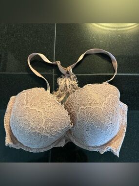 Victoria’s Secret Dream Angels Lightly Lined Demi Bra 32DDD Tan Lace Front Close